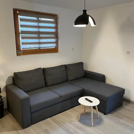 Studio Apartman Kod Ruze Tuhelj Exterior photo
